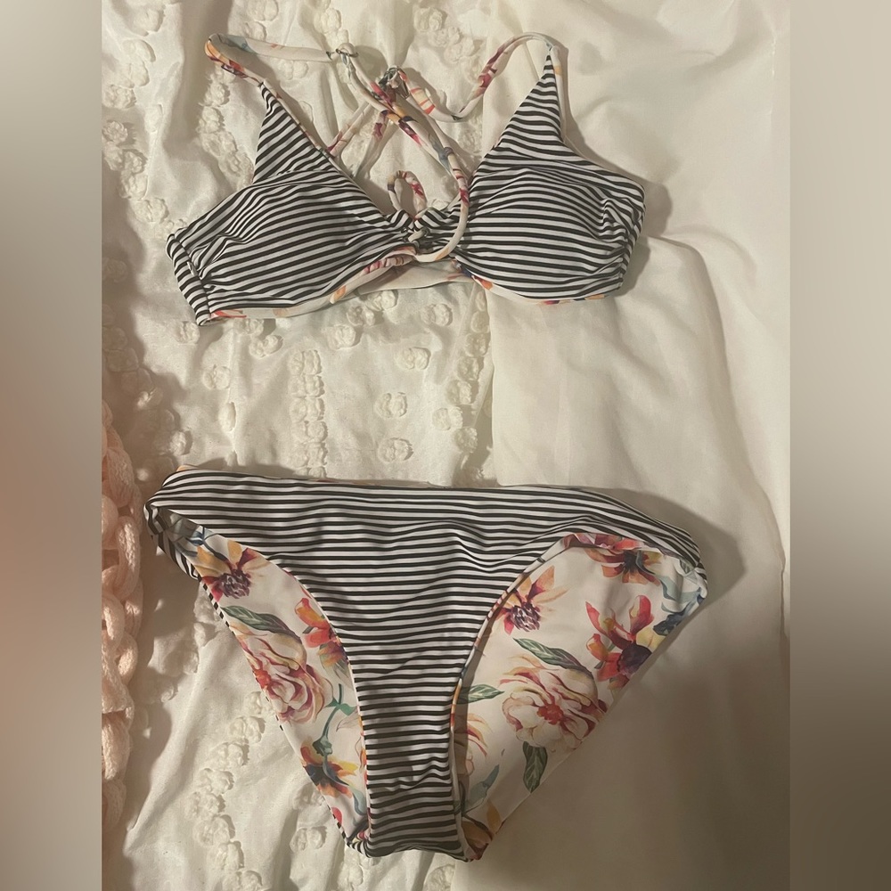 Reversible swimsuit, cupshe brand